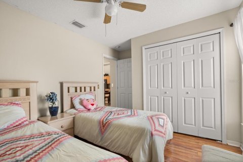 Casa en venta en Kissimmee, Florida, 5 dormitorios, 182.09 m2 № 1900327 - foto 18