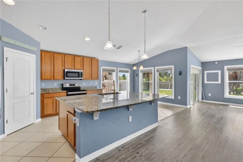 Casa en venta en Davenport, Florida, 5 dormitorios, 223.34 m2 № 2236042 - foto 6