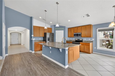 Casa en venta en Davenport, Florida, 5 dormitorios, 223.34 m2 № 2236042 - foto 7