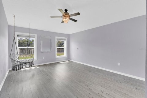 Casa en venta en Davenport, Florida, 5 dormitorios, 223.34 m2 № 2236042 - foto 13