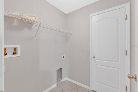 Casa en venta en Davenport, Florida, 5 dormitorios, 223.34 m2 № 2236042 - foto 22