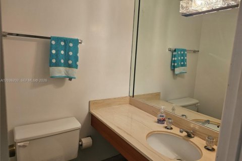 Купить кондоминиум в Халландейл-Бич, Флорида 1 спальня, 80.82м2, № 2085380 - фото 6