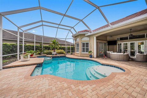 House in Lutz, Florida 4 bedrooms, 311.87 sq.m. № 1677772 - photo 2