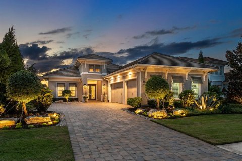 House in Lakewood Ranch, Florida 3 bedrooms, 225.85 sq.m. № 2423883 - photo 2