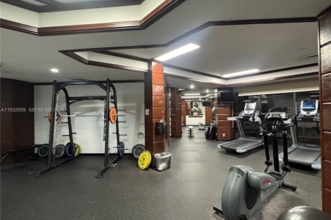 Copropriété à louer à Aventura, Floride: 2 chambres, 102.56 m2 № 1999135 - photo 23