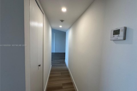 Copropriété à louer à Aventura, Floride: 2 chambres, 102.56 m2 № 1999135 - photo 20