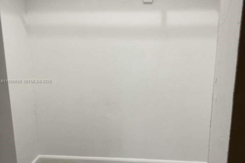 Copropriété à vendre à Miami, Floride: 2 chambres, 87.79 m2 № 2046563 - photo 20