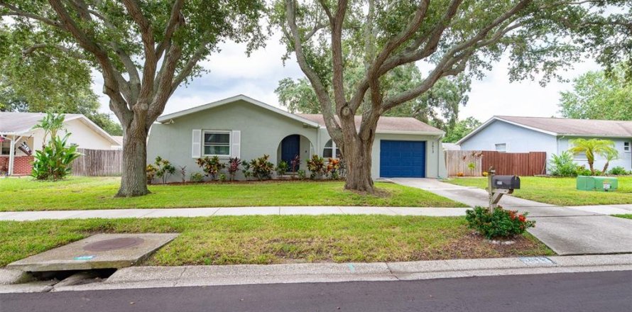 Casa en Palm Harbor, Florida 2 dormitorios, 81.94 m2 № 2304460
