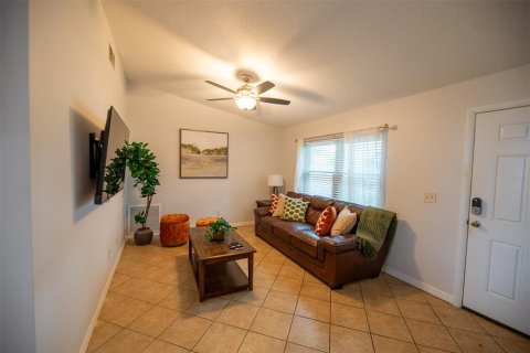 Casa en alquiler en Palm Harbor, Florida, 2 dormitorios, 81.94 m2 № 2304460 - foto 7