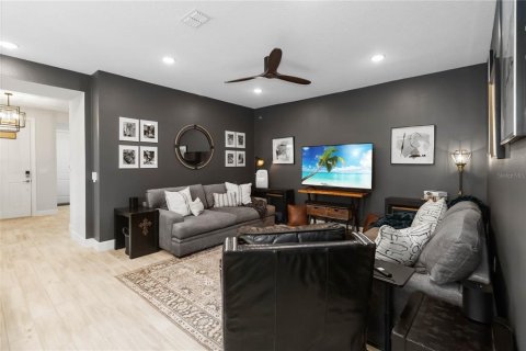 Casa en venta en Clermont, Florida, 2 dormitorios, 149.57 m2 № 1784367 - foto 6