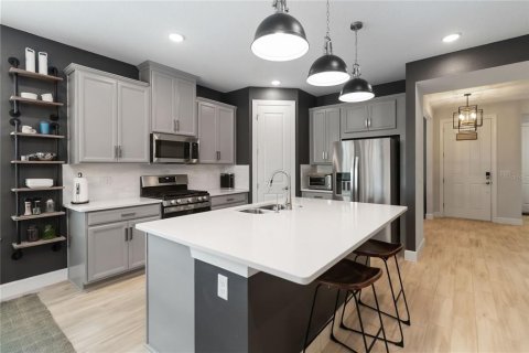 Casa en venta en Clermont, Florida, 2 dormitorios, 149.57 m2 № 1784367 - foto 8