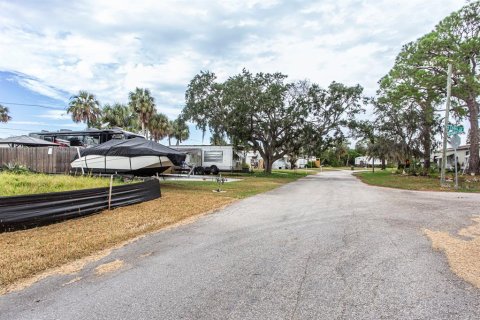 Land in New Port Richey, Florida № 2160776 - photo 7