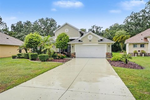 House in Mount Dora, Florida 3 bedrooms, 178.93 sq.m. № 2406770 - photo 3