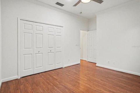 House in Mount Dora, Florida 3 bedrooms, 178.93 sq.m. № 2406770 - photo 20
