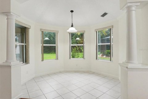 House in Mount Dora, Florida 3 bedrooms, 178.93 sq.m. № 2406770 - photo 5
