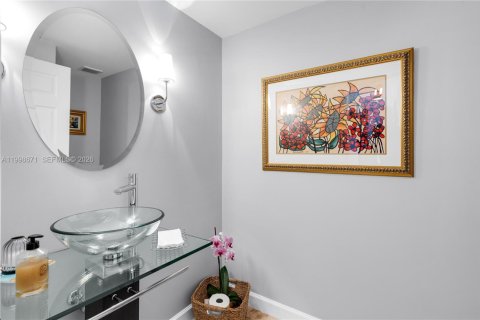 Купить таунхаус в Дорал, Флорида 3 спальни, 159.05м2, № 2060672 - фото 9