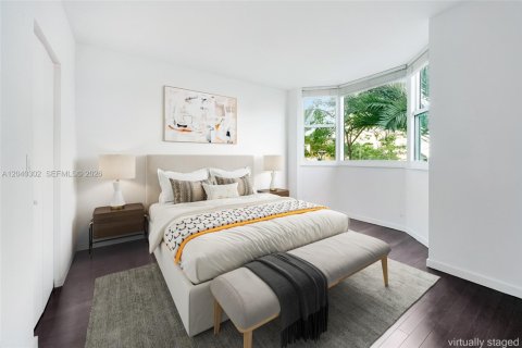 Condo in Miami Beach, Florida, 3 bedrooms № 2087214 - photo 21