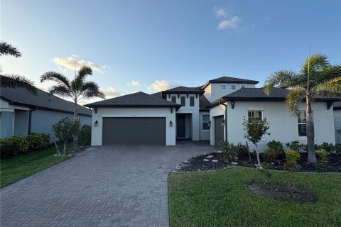 House in Sarasota, Florida 5 bedrooms, 287.25 sq.m. № 2107314
