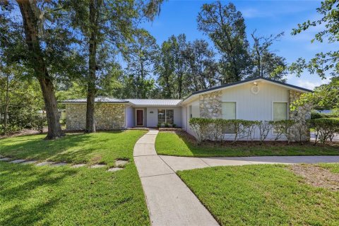 Casa en Gainesville, Florida 4 dormitorios, 172.52 m2 № 2298420