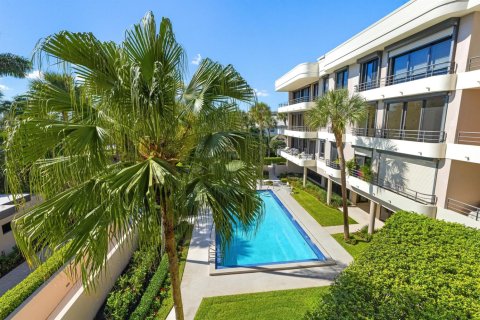 Condo in Palm Beach, Florida, 3 bedrooms  № 2187364 - photo 29