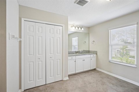 Casa en venta en Spring Hill, Florida, 4 dormitorios, 268.49 m2 № 2383607 - foto 27