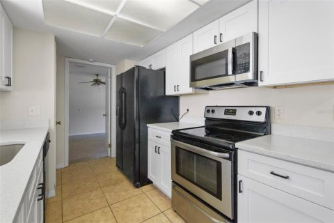 Villa ou maison à louer à Winter Springs, Floride: 4 chambres, 155.61 m2 № 2433688 - photo 10