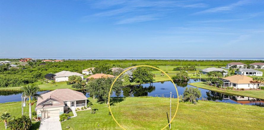 Land in Punta Gorda, Florida № 1908050