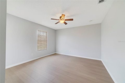 Casa en venta en Kissimmee, Florida, 5 dormitorios, 333.7 m2 № 1823276 - foto 11