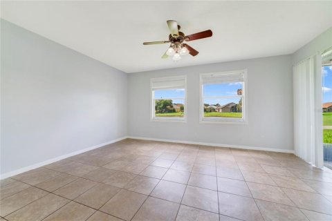 Casa en venta en Kissimmee, Florida, 5 dormitorios, 333.7 m2 № 1823276 - foto 8