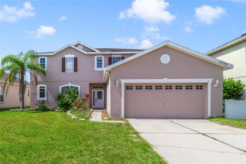 Casa en venta en Kissimmee, Florida, 5 dormitorios, 333.7 m2 № 1823276 - foto 1