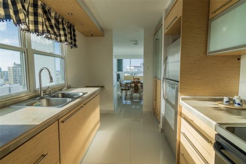Снять в аренду кондоминиум в Мирамар, Флорида 4 комнаты, 104.33м2, № 1807478 - фото 14