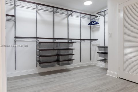 Copropriété à louer à Miami Beach, Floride: 2 chambres, 126.35 m2 № 1981439 - photo 2