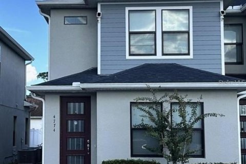 Touwnhouse à Kissimmee, Floride 4 chambres, 159.88 m2 № 2100879