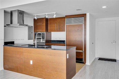 Copropriété à vendre à Miami, Floride: 2 chambres, 141.03 m2 № 1973911 - photo 6