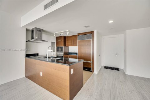 Copropriété à vendre à Miami, Floride: 2 chambres, 141.03 m2 № 1973911 - photo 7