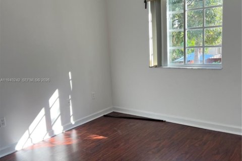 Купить виллу или дом в Дорал, Флорида 3 спальни, 195.47м2, № 1997195 - фото 8