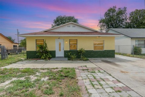 House in Orlando, Florida 3 bedrooms, 126.35 sq.m. № 1760349 - photo 1