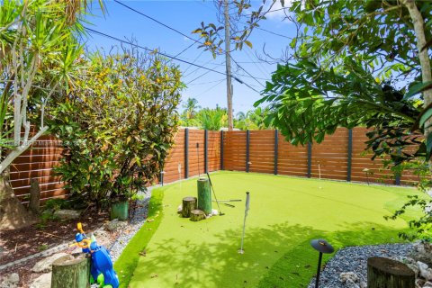 House in Pompano Beach, Florida 3 bedrooms, 114.27 sq.m. № 1854770 - photo 27