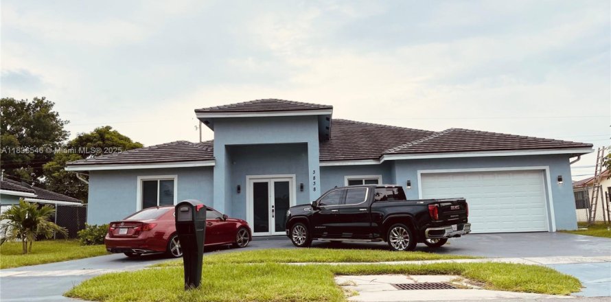 Casa en Lauderhill, Florida 4 dormitorios, 242.29 m2 № 1820309