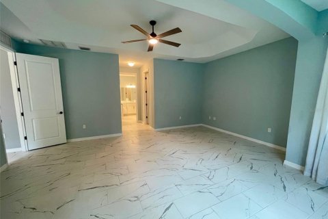 House in Palm Coast, Florida 4 bedrooms, 246.1 sq.m. № 1910254 - photo 20