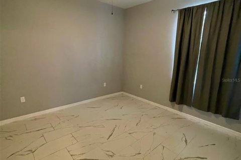 House in Palm Coast, Florida 4 bedrooms, 246.1 sq.m. № 1910254 - photo 29