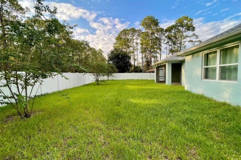 House in Palm Coast, Florida 4 bedrooms, 246.1 sq.m. № 1910254 - photo 4