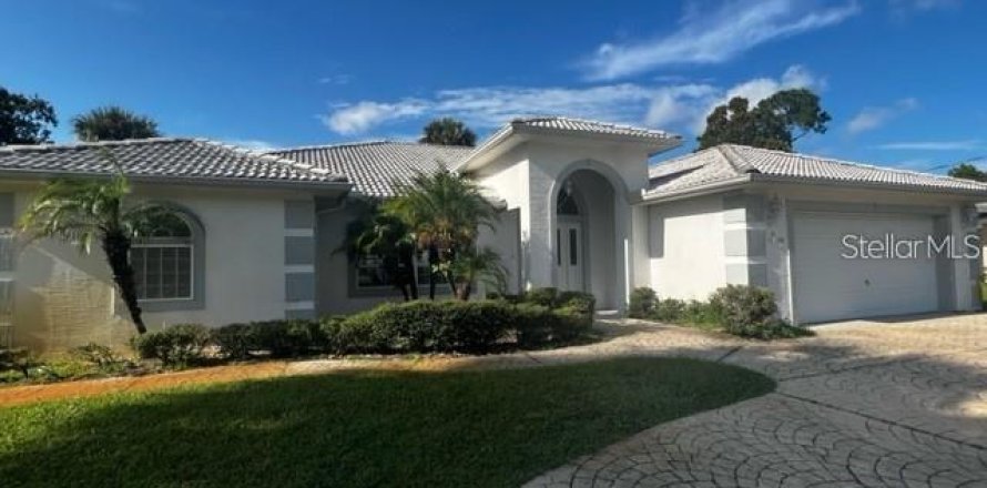 Casa en Palm Coast, Florida 3 dormitorios, 195 m2 № 1911043