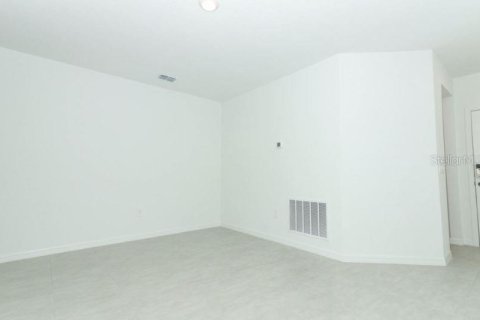 Casa en venta en Haines City, Florida, 3 dormitorios, 148.92 m2 № 1911933 - foto 14