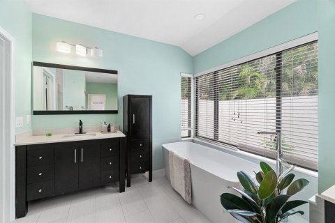 Casa en venta en Delray Beach, Florida, 3 dormitorios, 232.07 m2 № 2173861 - foto 28
