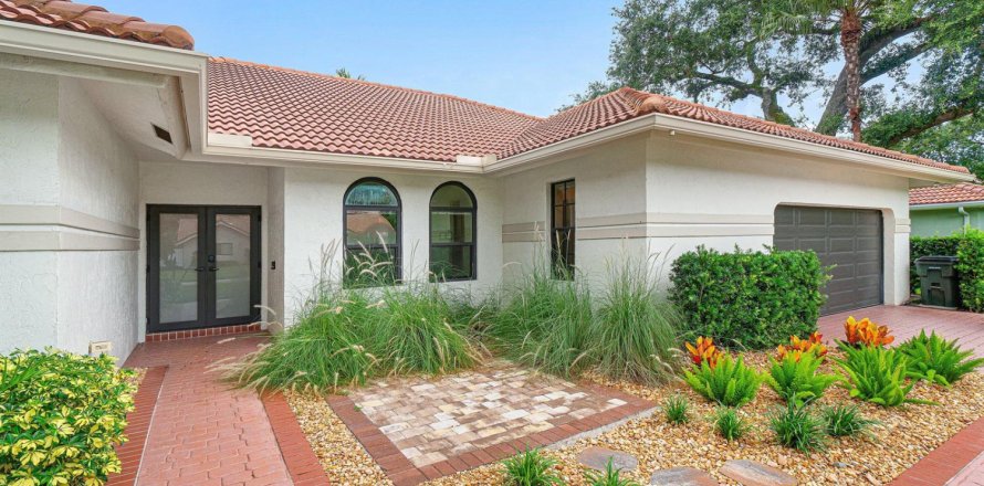 Casa en Delray Beach, Florida 3 dormitorios, 232.07 m2 № 2173861