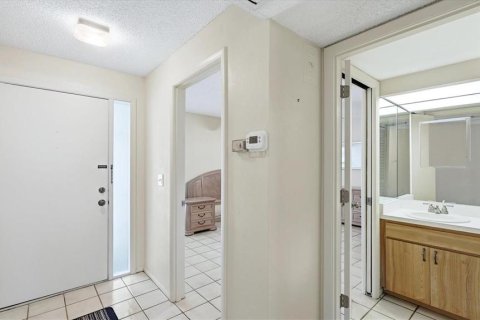 Copropriété à louer à Sarasota, Floride: 1 chambre, 73.02 m2 № 2421706 - photo 10