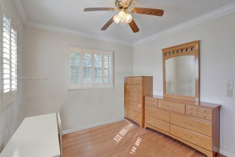 Condo in Lauderdale Lakes, Florida, 2 bedrooms  № 1811227 - photo 22
