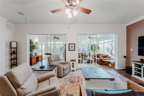 Casa en venta en Clermont, Florida, 3 dormitorios, 175.21 m2 № 1801501 - foto 11