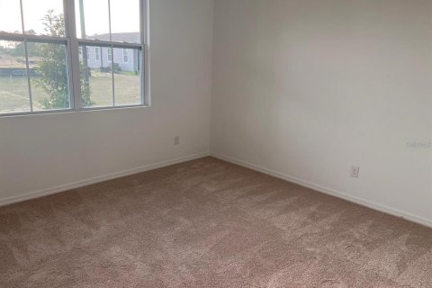 House in Winter Garden, Florida 4 bedrooms, 190.26 sq.m. № 2227150 - photo 24